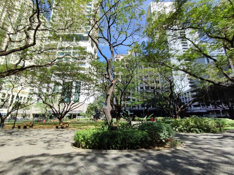 Neighborhood Guide: Salcedo Village, Makati City