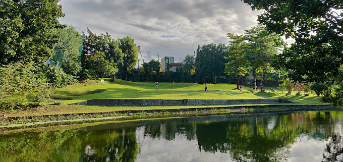 Neighborhood Guide: Golf View Area in Fort Bonifacio, Taguig