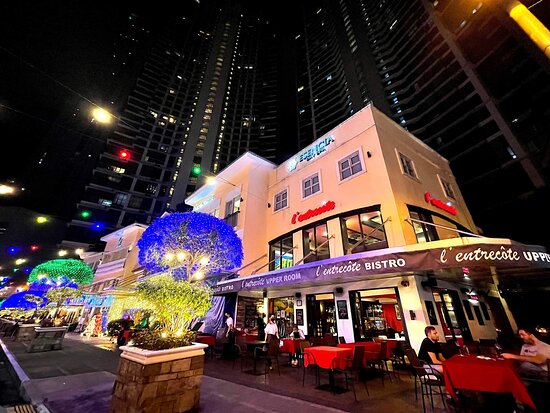 Where to Eat in Burgos Circle BGC