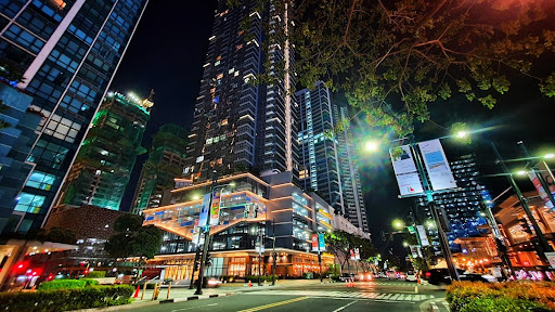 Experience Luxury Living at Uptown Ritz