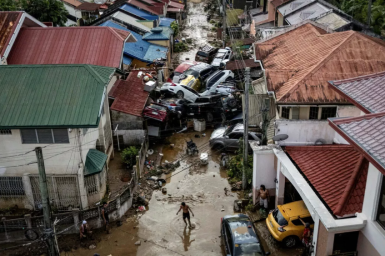 Filipinos Speak Out on Flood Control Accountability